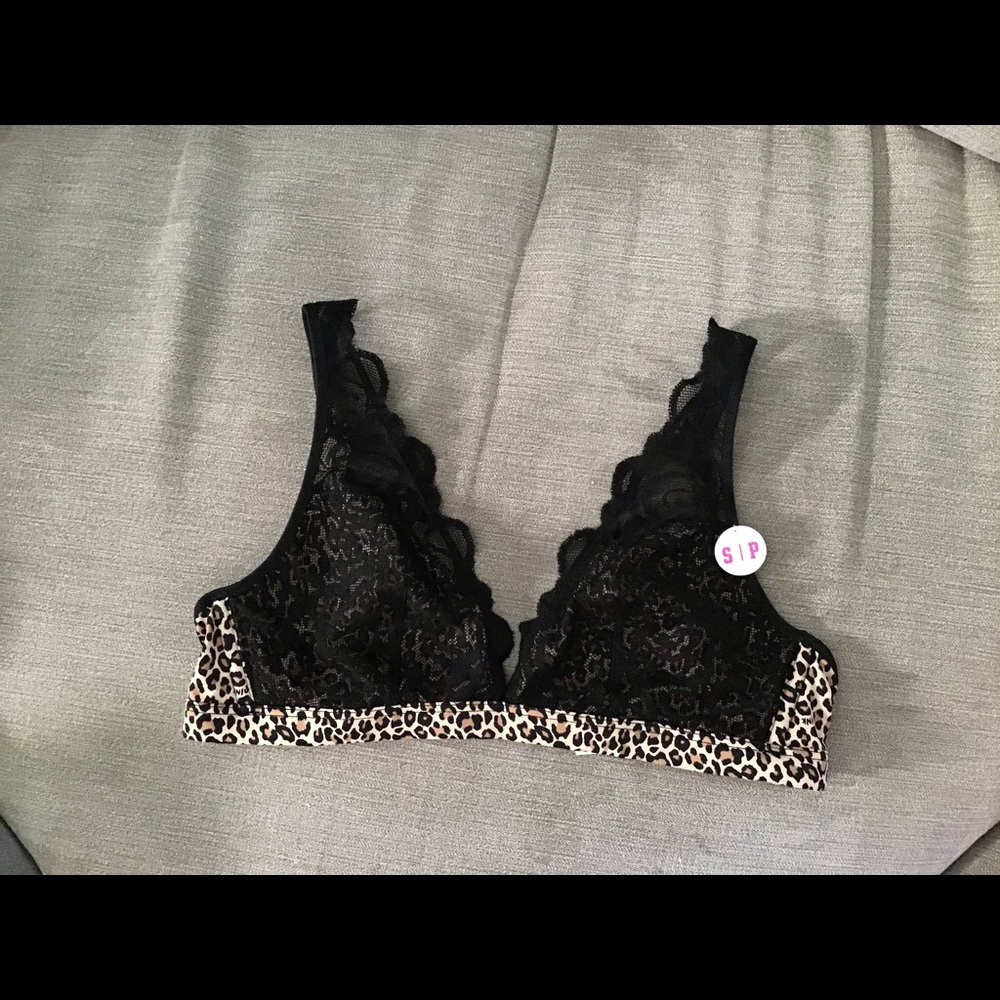 New PINK bra size S